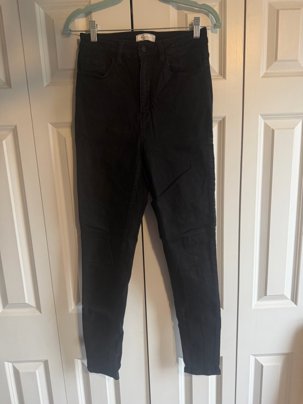 RanCan Woman’s Skinny Jeans in Black
